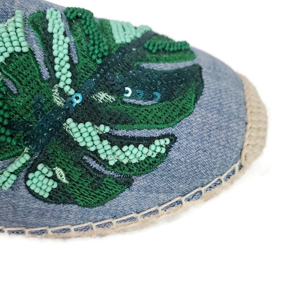 Michael Kors Kendrick Slip On Espadrille Flats Washed Denim Beaded Palm Size 6.5 - Picture 8 of 12